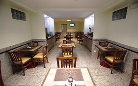 Soneca Plaza Hotel